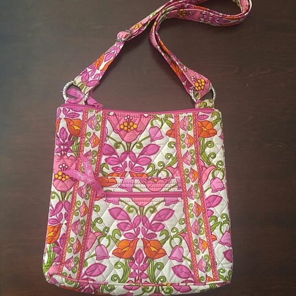 Vera Bradley Handbags - Vera Bradley Lilli Bell shoulder bag